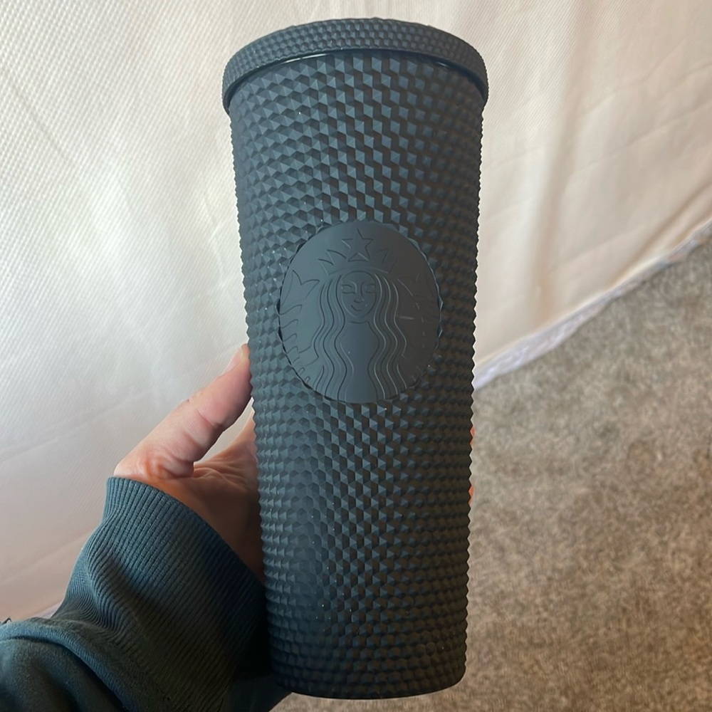 Matte black tumbler